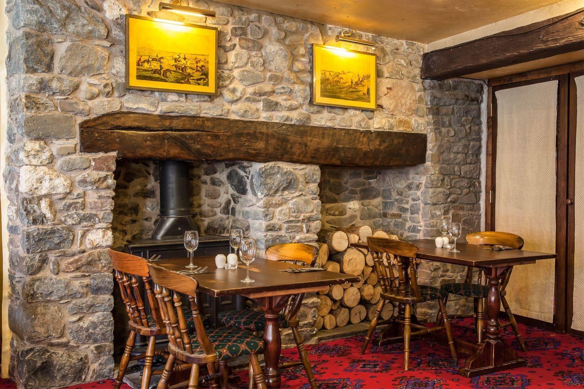 The King'S Head Hotel Llandovery Exterior foto
