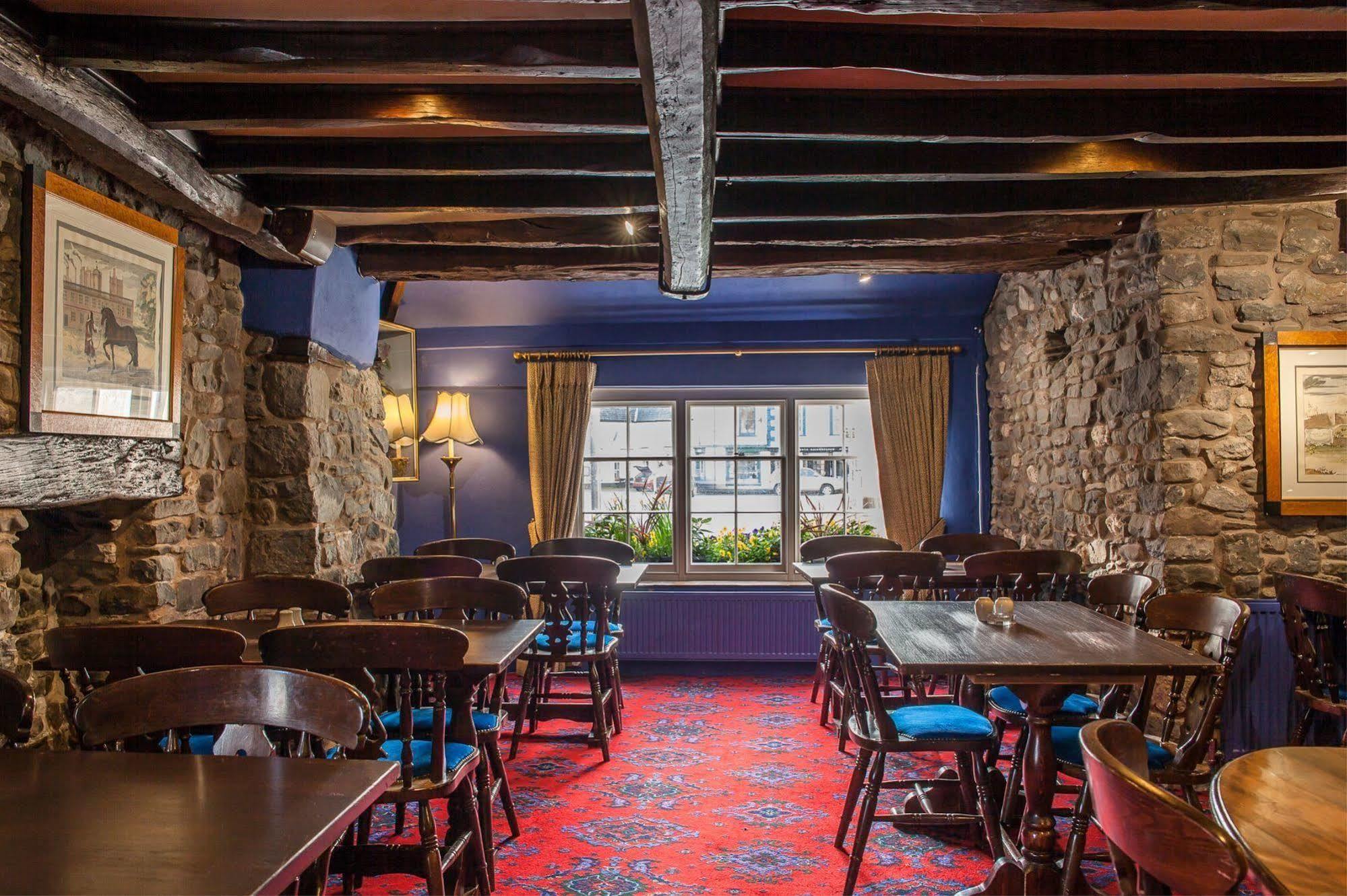 The King'S Head Hotel Llandovery Exterior foto